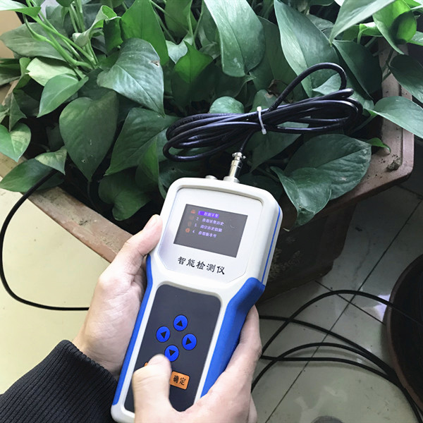 多点土壤水分温度检测仪